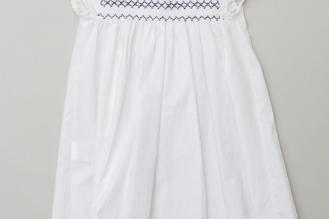 白いワンピース